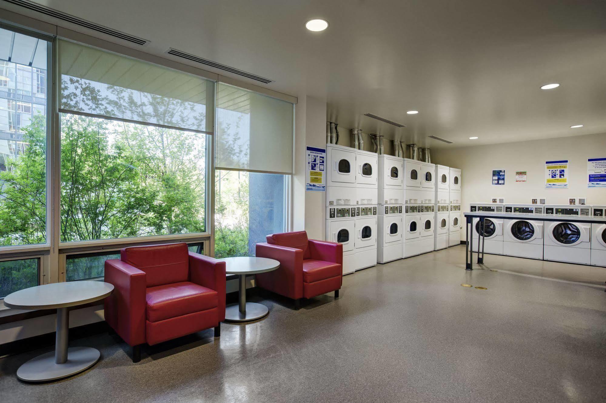 University Of Calgary - Seasonal Residence المظهر الخارجي الصورة